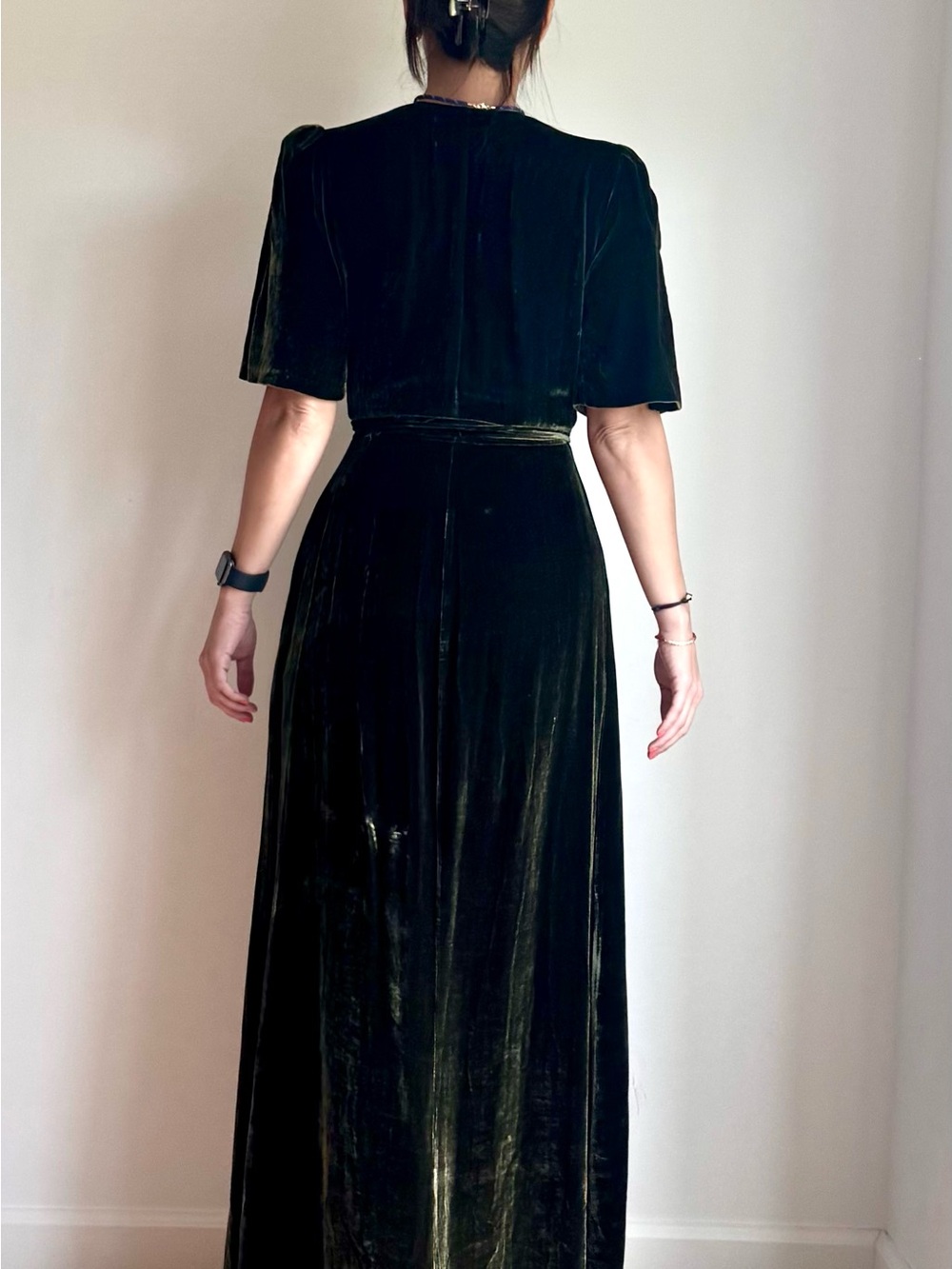 Reformation Analynne Velvet Wrap Dress Artichoke Green Midi High Slit - Picture 5 of 7